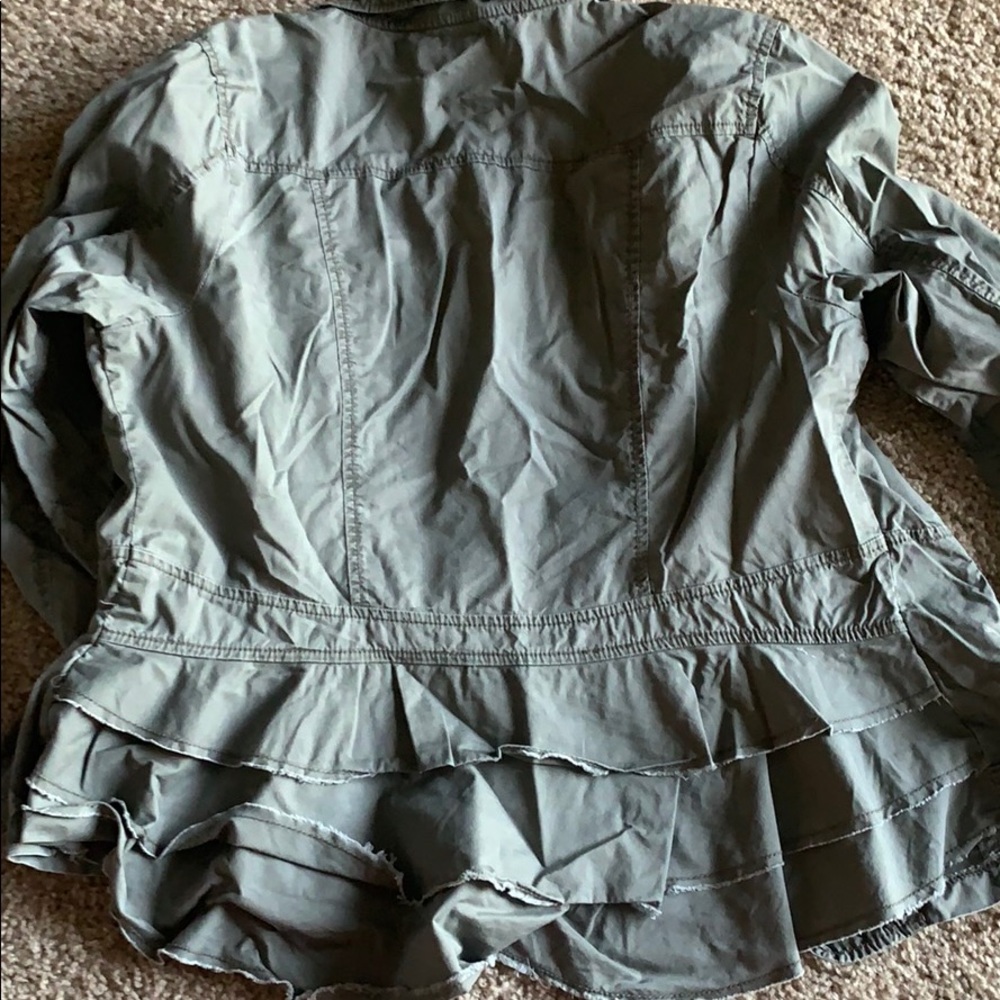 Jacket - Picture 4 of 4